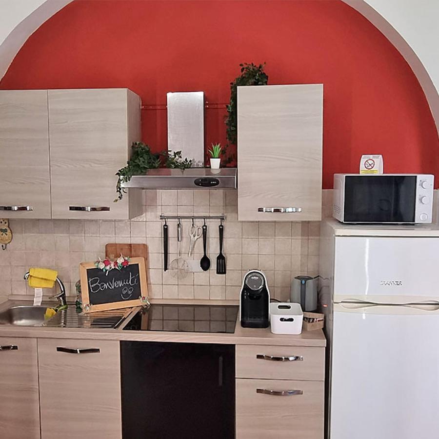 Casa Fortunata Con Parcheggio ลีวอร์โน ภายนอก รูปภาพ